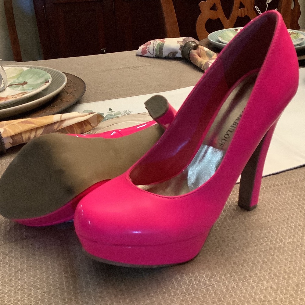 Just Fabulous Hot Pink High Heels Size 7.5